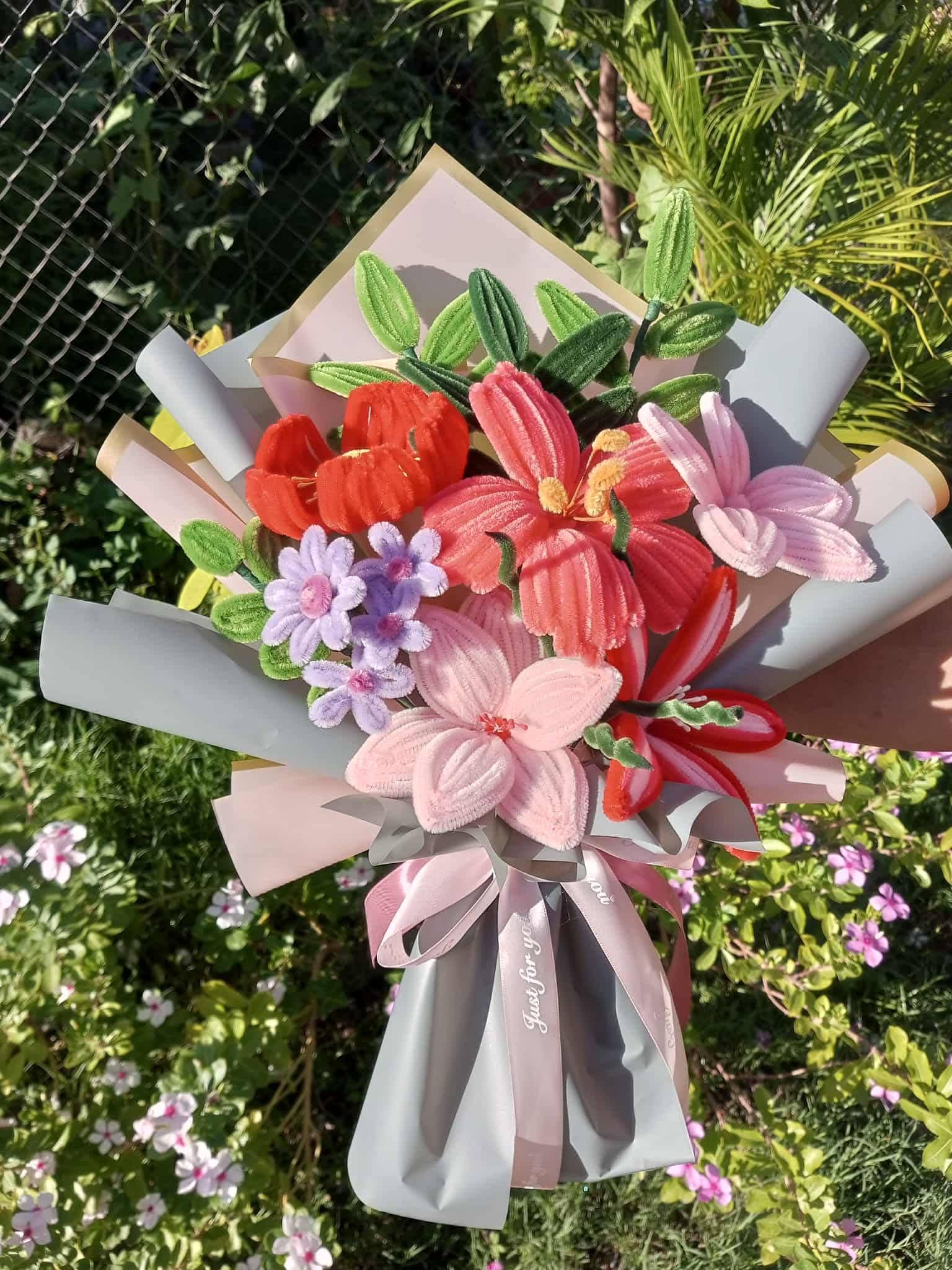 Fuzzy Wire Flower Bouquet